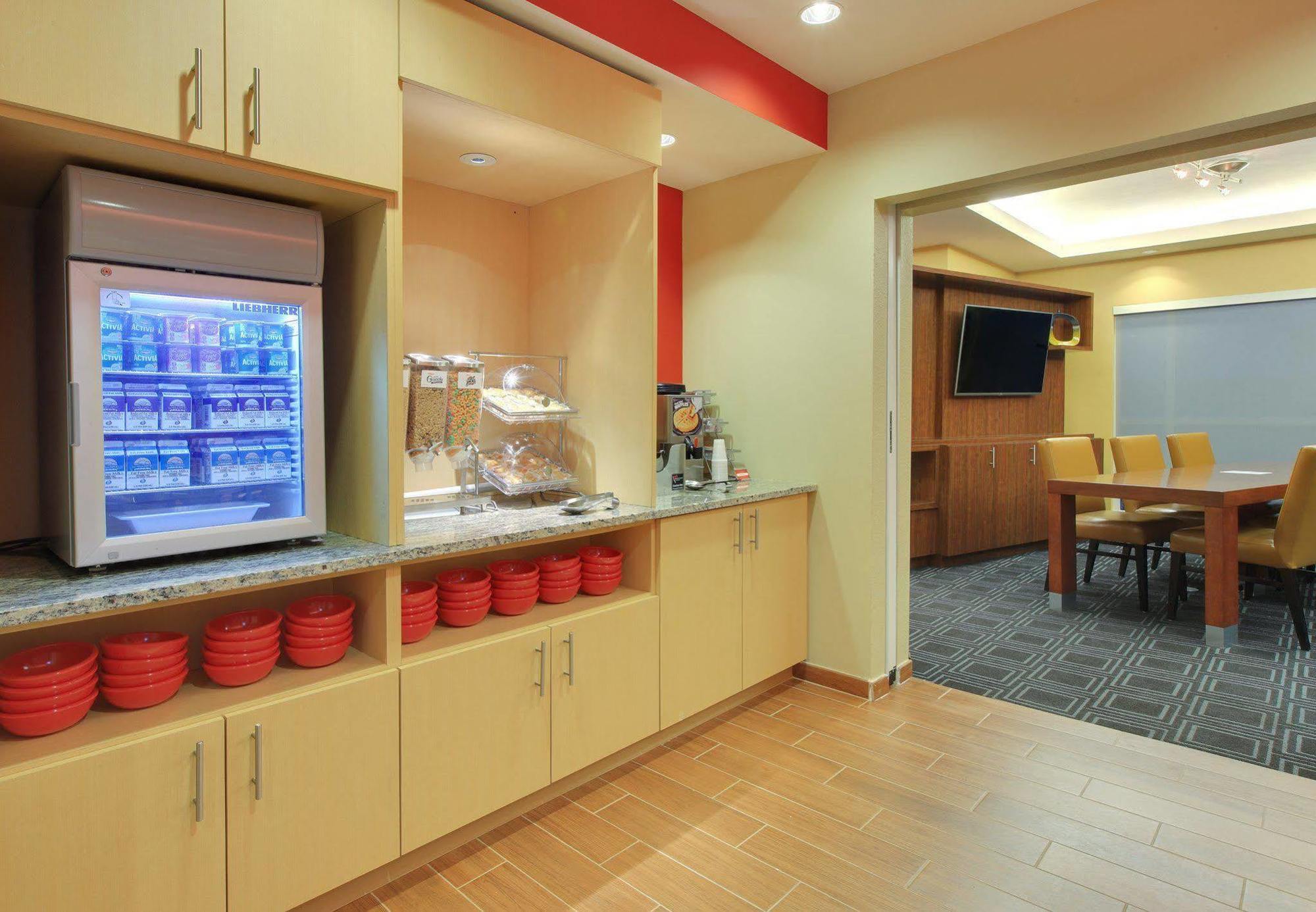 Towneplace Suites By Marriott Corpus Christi Portland Exterior photo